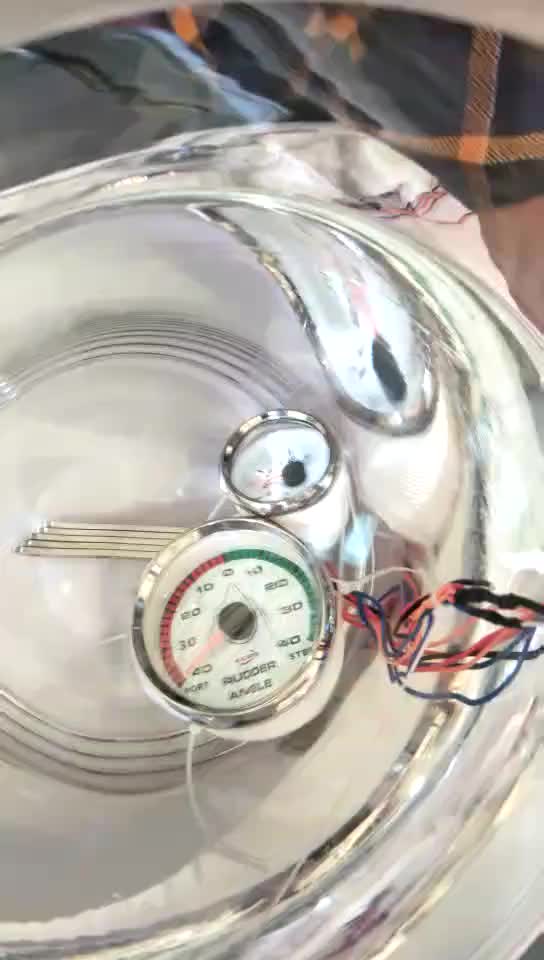 柴油機(jī)發(fā)動(dòng)機(jī)用52mm 機(jī)械表 12V電壓 0-60000轉(zhuǎn) 6K 轉(zhuǎn)速表