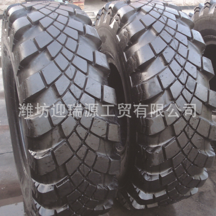 1300-20前進(jìn)越野花紋卡車輪胎13.00-20重卡