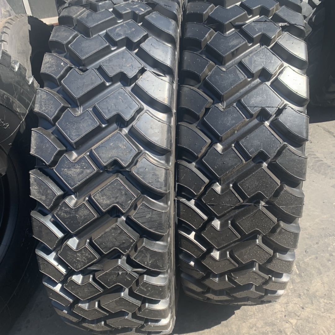 廠家現(xiàn)貨 13.00r24 14.00r24 16.00r24 平地機輪胎吊車輪胎