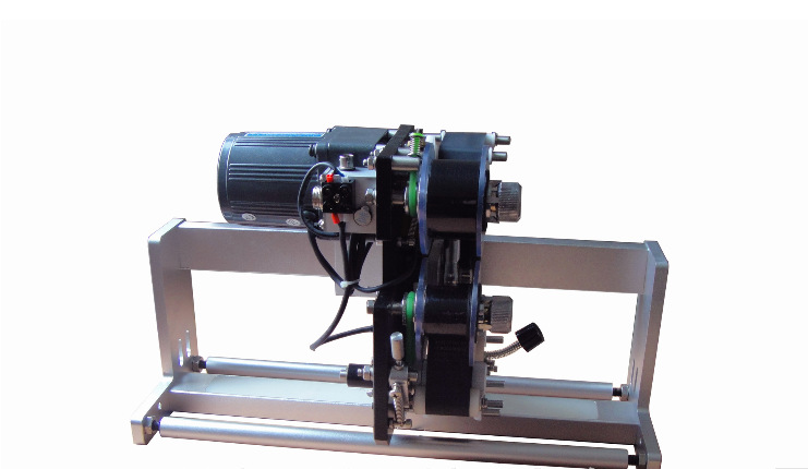 配立式包裝機同步跟蹤色帶打碼機HP241G B熱轉(zhuǎn)印色帶打碼機打日期