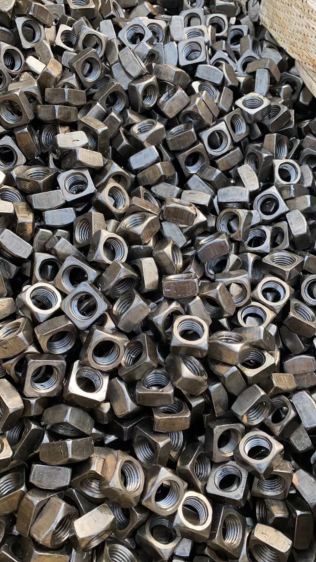 定制四方螺母，4.8級(jí)8.8 英美制，加大孔，細(xì)扣