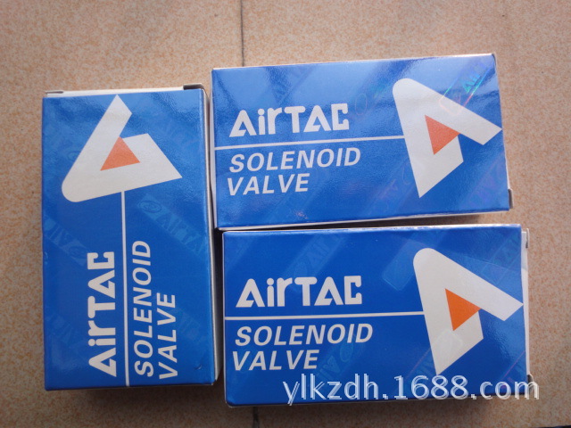 亞德客210外包裝