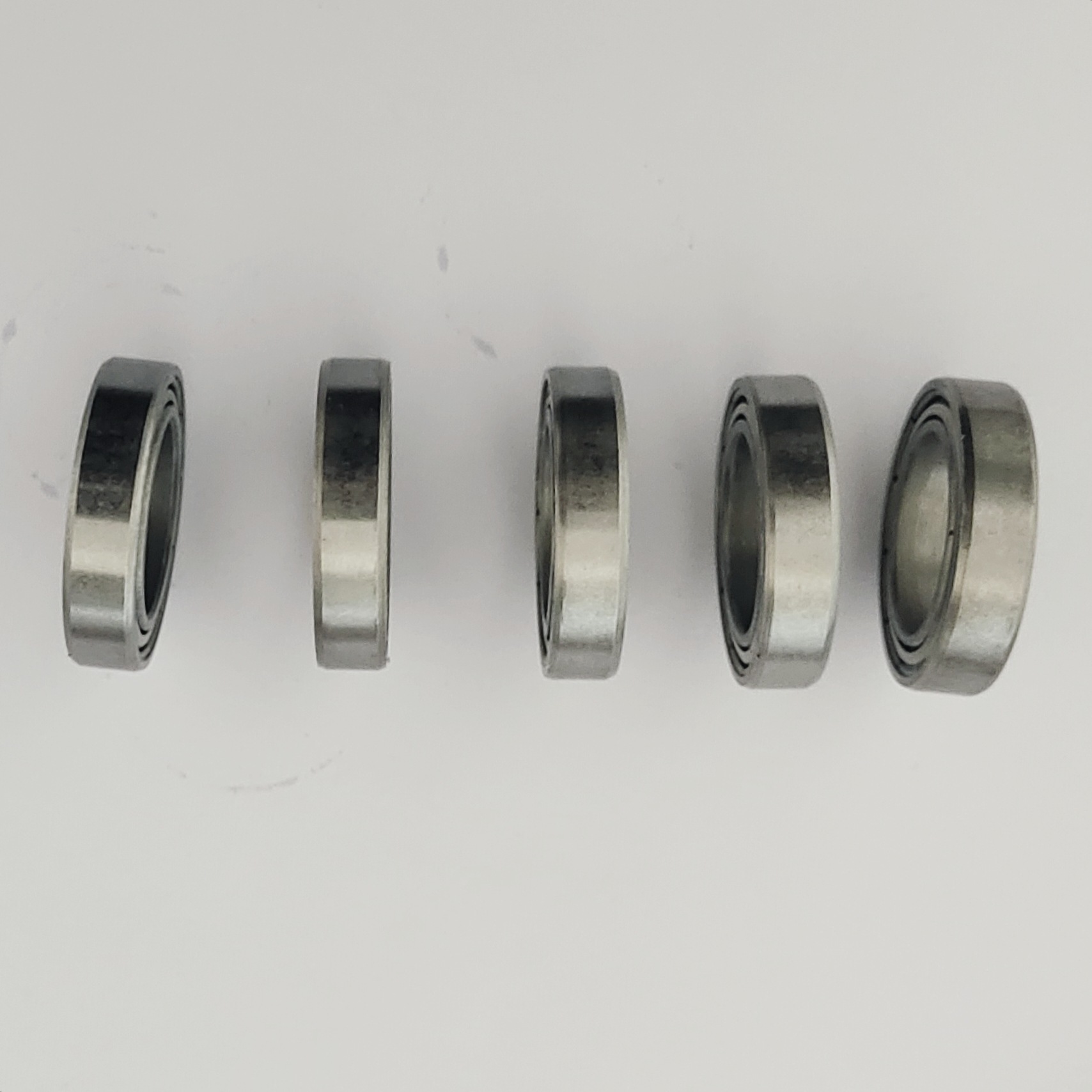 碳鋼6804小軸承，深溝球軸承，內(nèi)20外32厚7