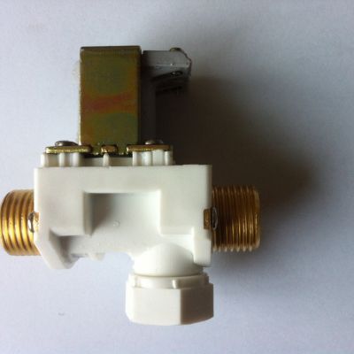 太陽(yáng)能上水電磁閥 直流9v 12v 24v 交流220v 自來(lái)水水壓供水