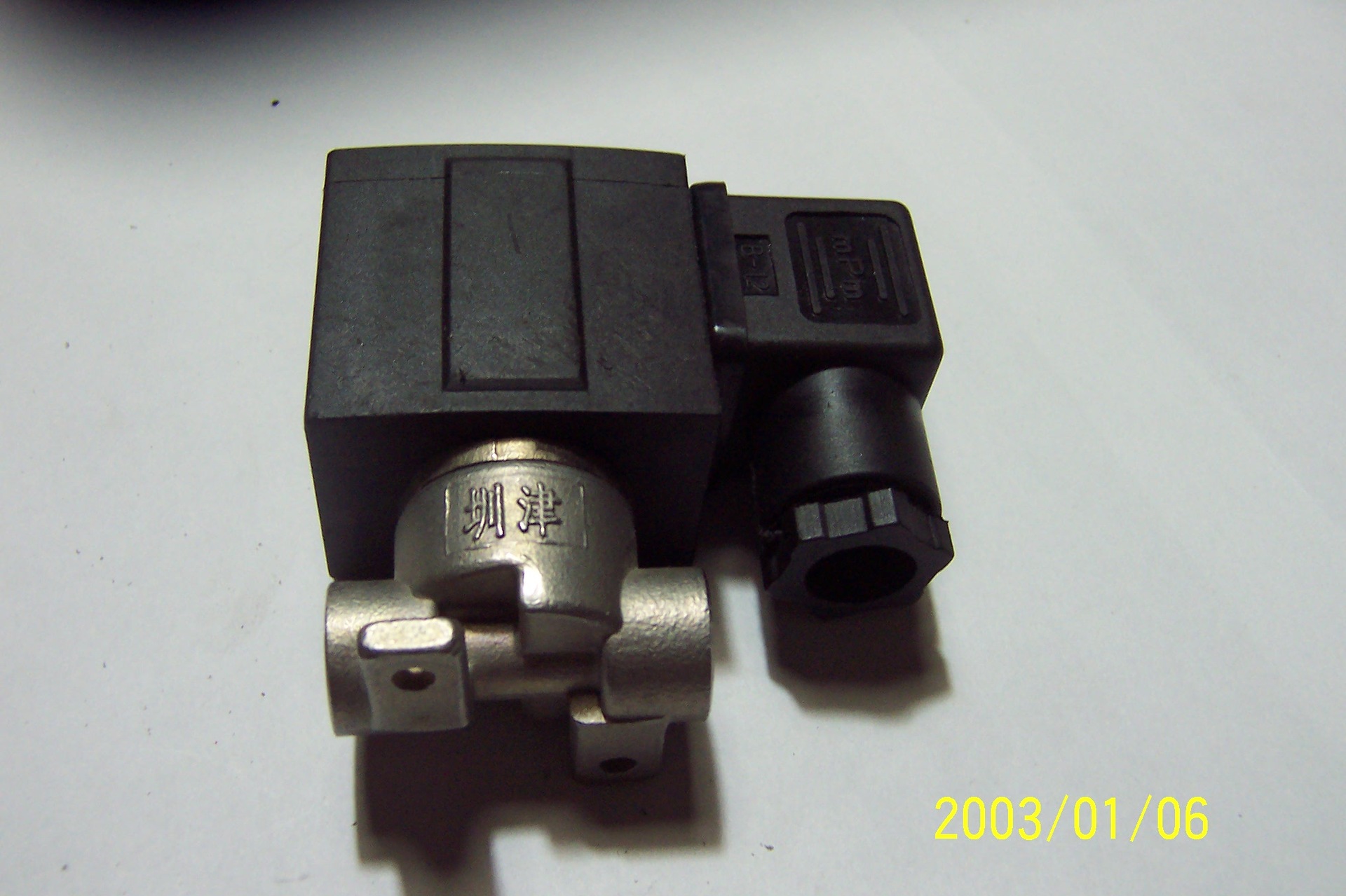 2通不銹鋼電磁閥