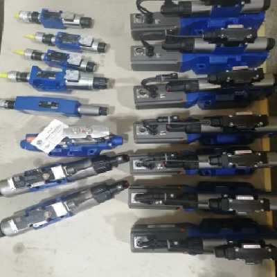 REXROTH比例閥 力士樂液壓閥 4WRL25V370M-30/G24Z4/M 德國原裝現(xiàn)貨