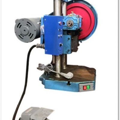 東莞液壓機(jī)廠家現(xiàn)貨供應(yīng) 小型精密臺式電動(dòng)沖床 腳踏開關(guān)電動(dòng)沖床