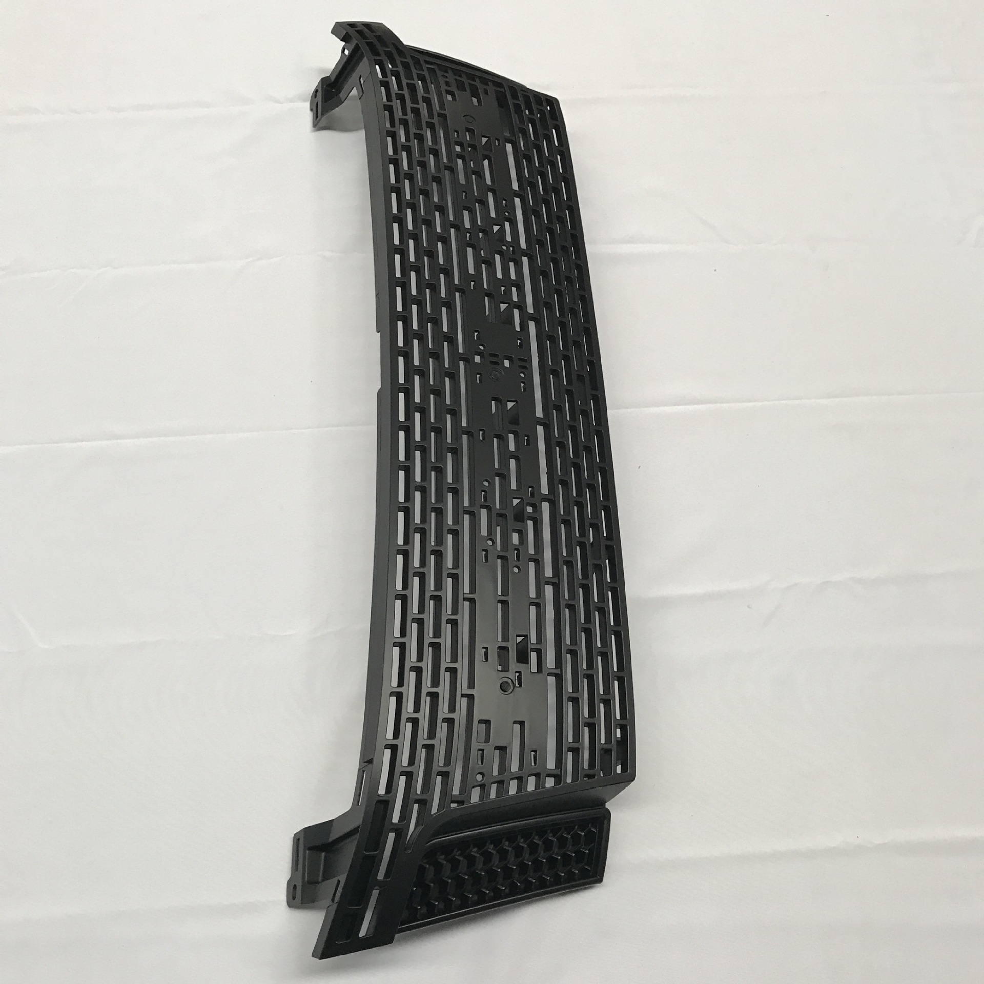 t6 中網(wǎng)新led燈