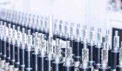 雙軌驅(qū)動(dòng)創(chuàng)新發(fā)展，富泰和構(gòu)建全球新能源汽車零部件研發(fā)網(wǎng)絡(luò)